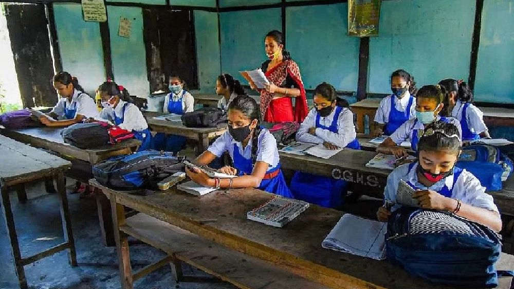 Teachers of govt schools receive 50 hrs of training for professional growth Teachers of govt schools receive 50 hrs of training for professional growth