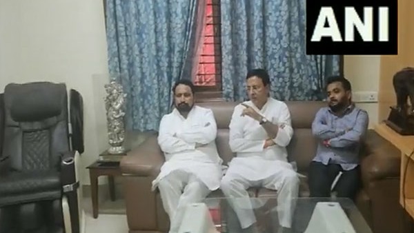 Karnataka polls: Former deputy CM Laxman Savadi joins Congress Karnataka polls: Former deputy CM Laxman Savadi joins Congress