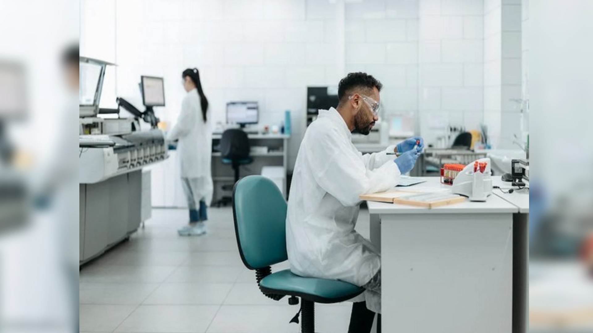 New epigenetic vulnerability of acute myeloid leukemia: Research