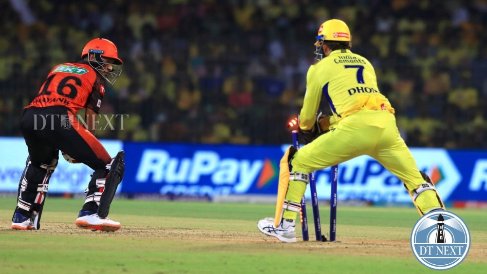 Cant be a bigger cricketer in India than MS Dhoni: Harbhajan