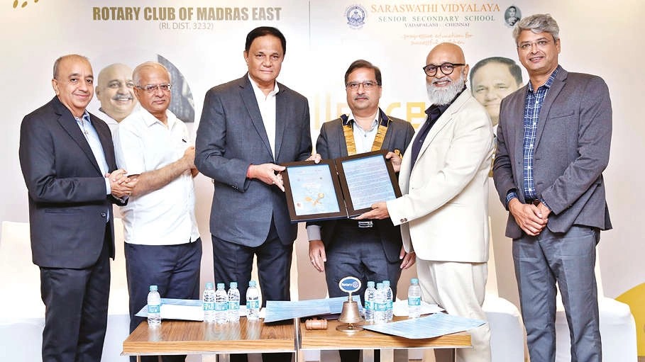 Rotary Club of Madras East confers Vocational Excellence Award 2023