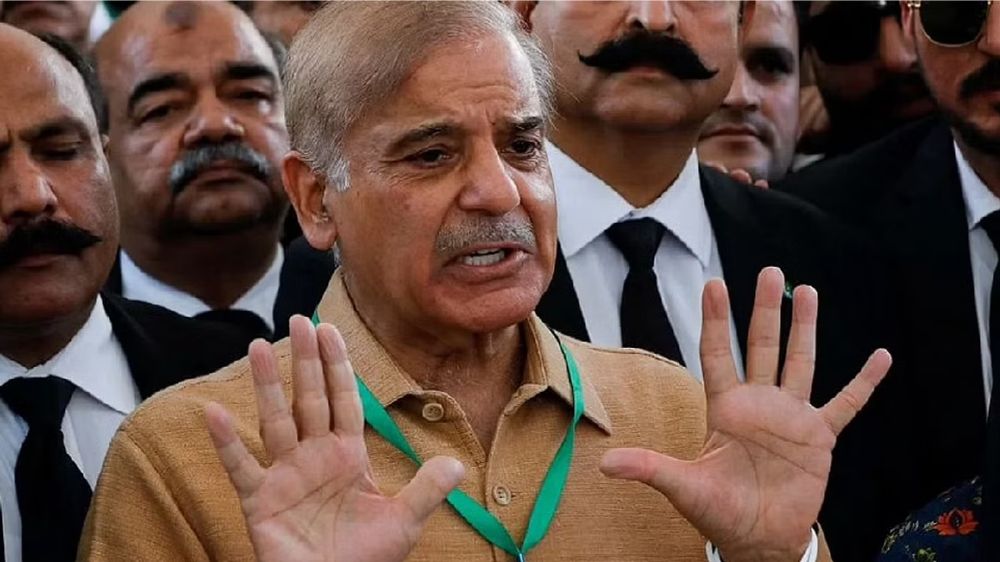 Shehbaz calls top security body meet as Pak govt locks horns with SC