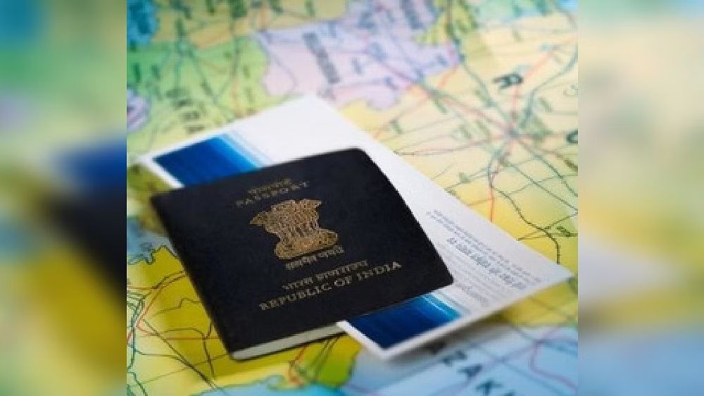 Bdeshi man with fake passport arrested at Lucknow airport