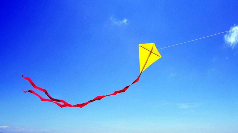 6 arrested for flying kites with manja threads in Maduravoyal