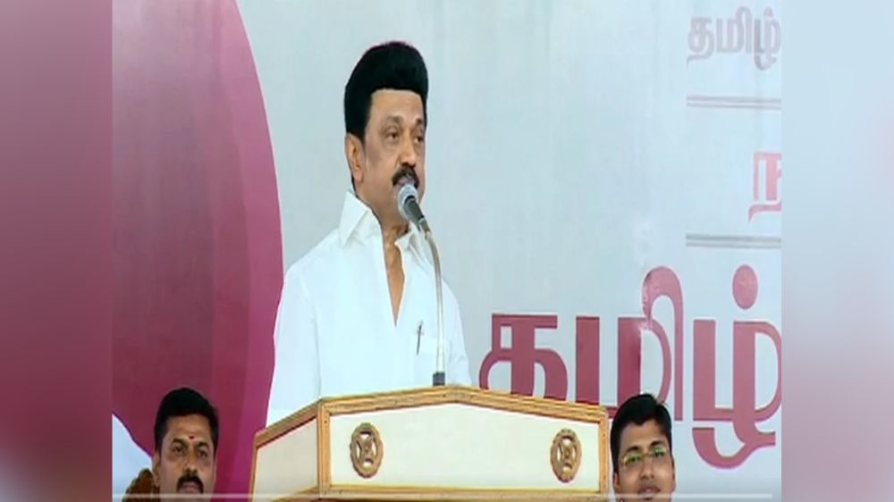 Stalin announces Rs 1 cr for kin of official killed by sand mafia
