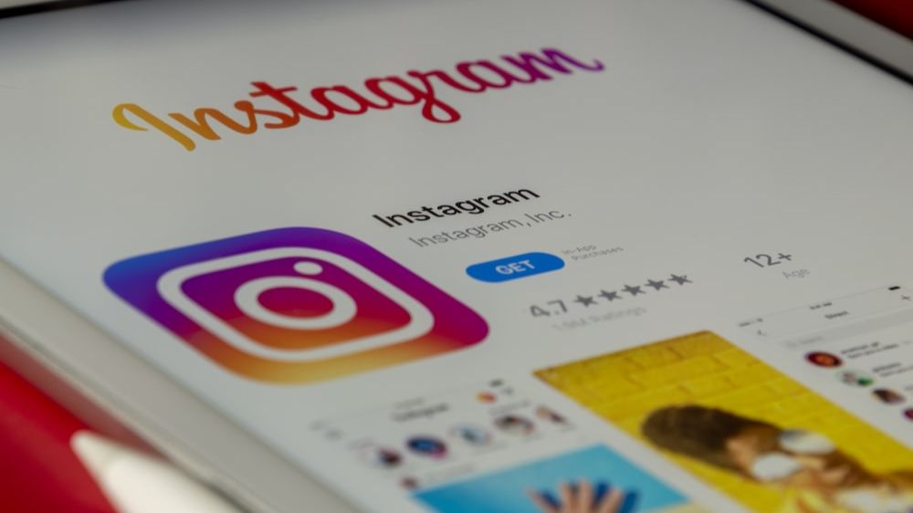 Instagram bio can now include up to five links