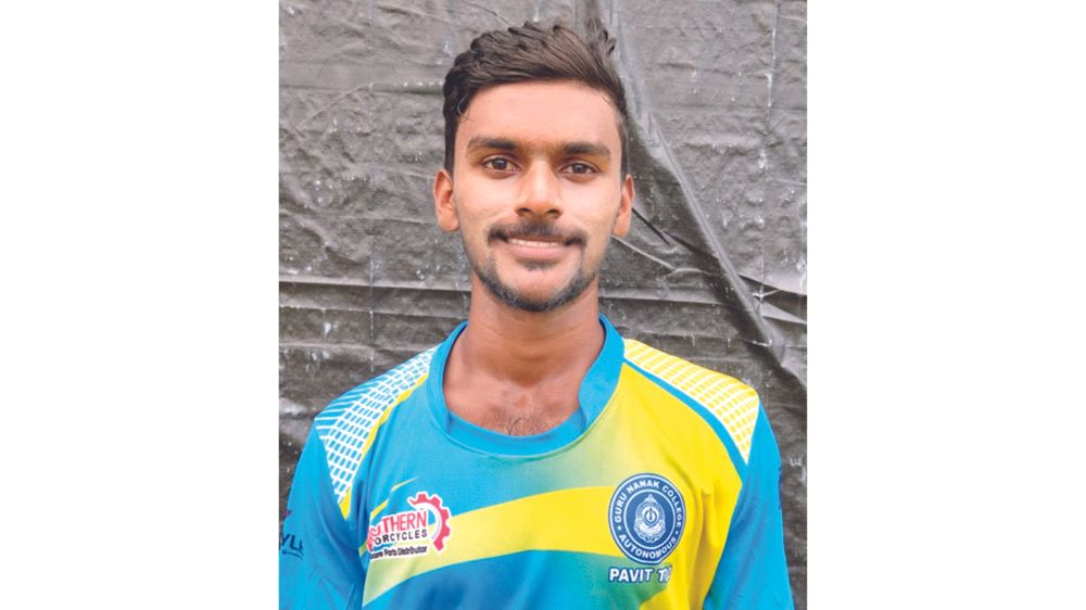 Parameeshwaran’s ton goes in vain Parameeshwaran’s ton goes in vain