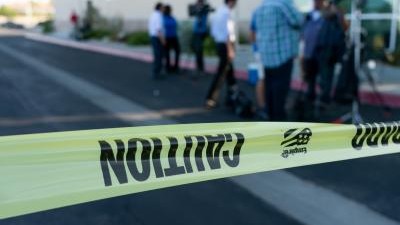 Small plane crashes in Los Angeles, 1 killed