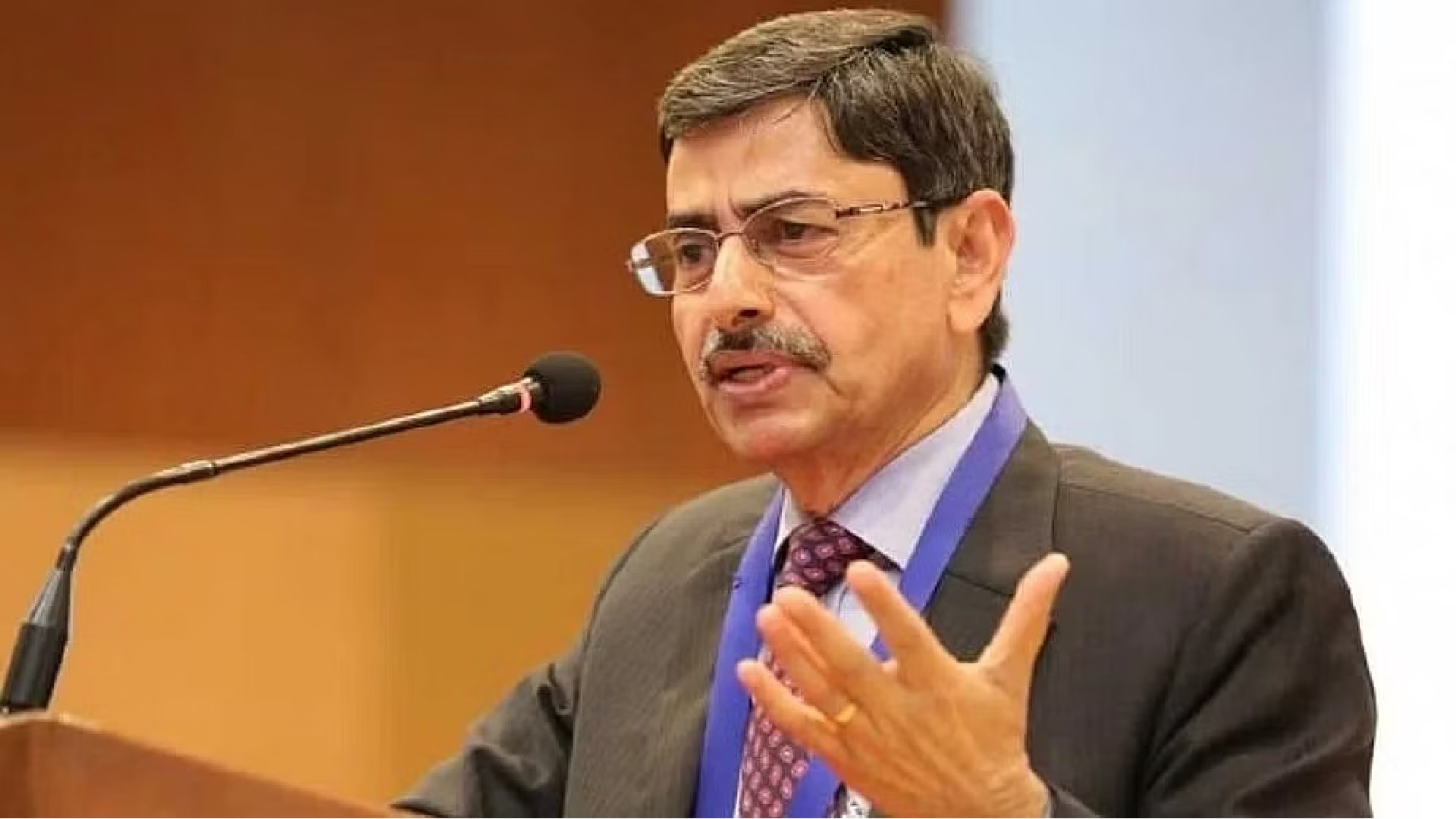 Tamil language is very old, Hindi can’t be imposed on it: TN Guv