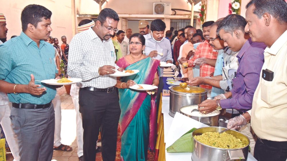 Campaign to popularise fortified rice held in Thanjai Campaign to popularise fortified rice held in Thanjai