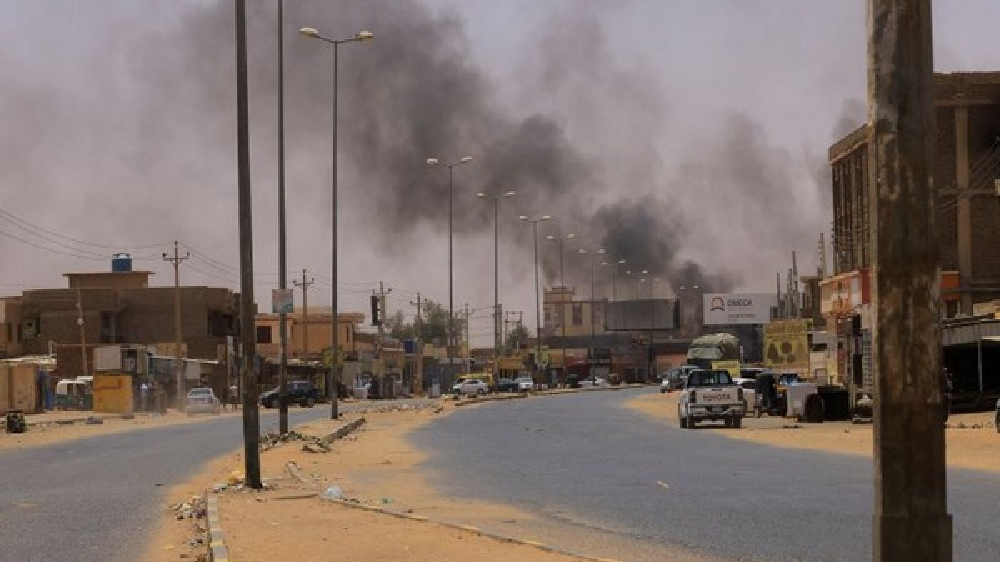 At least 180 people killed, 1,800 injured in Sudan clashes