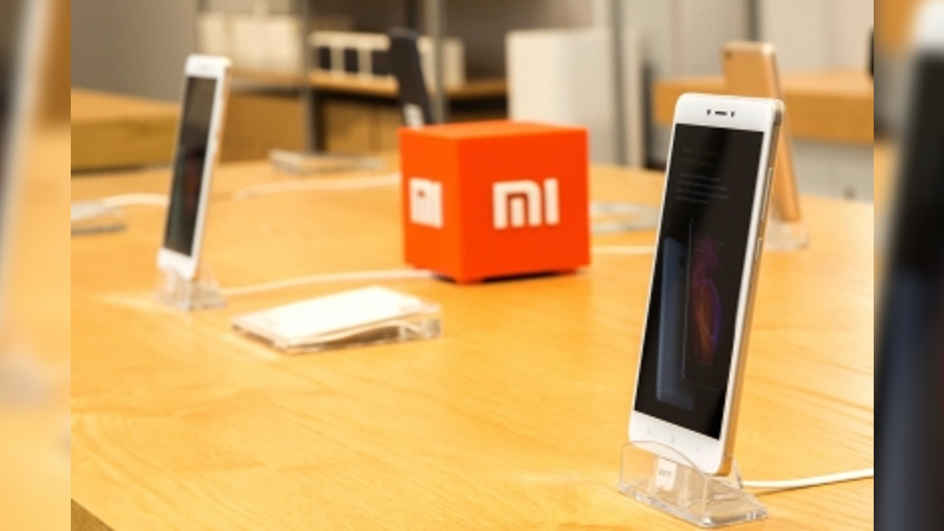 Xiaomi offers at-home phone setup service aid for senior citizens Xiaomi offers at-home phone setup service aid for senior citizens