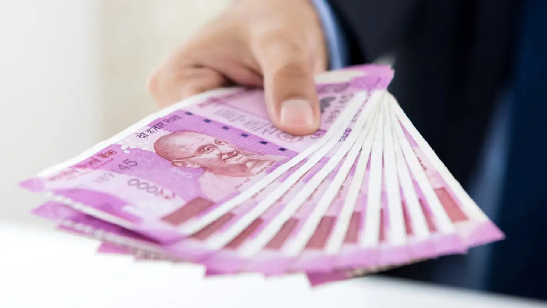 Retail loan securitisation rises 56pc to Rs 1.76 lakh cr in FY23