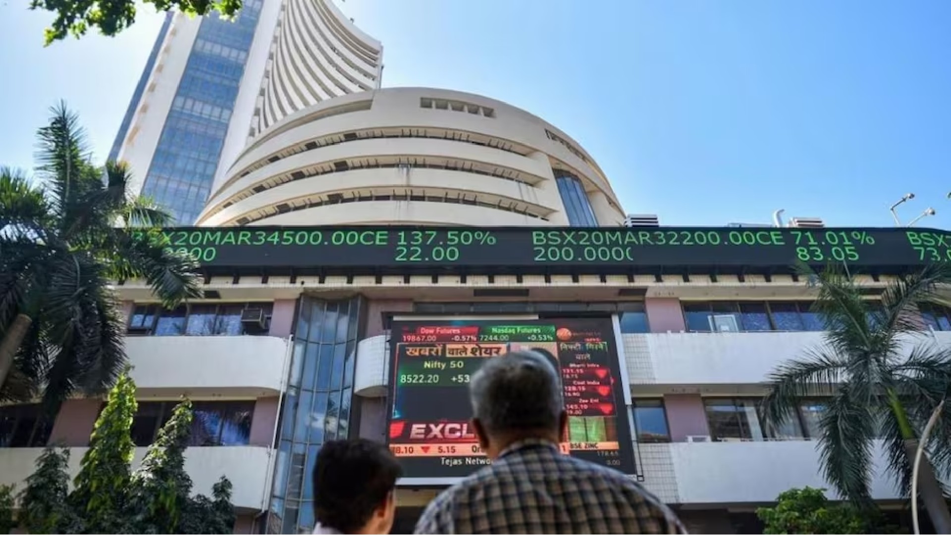 Sensex reclaims 60k mark, Nifty near 17,750 on gains in stocks