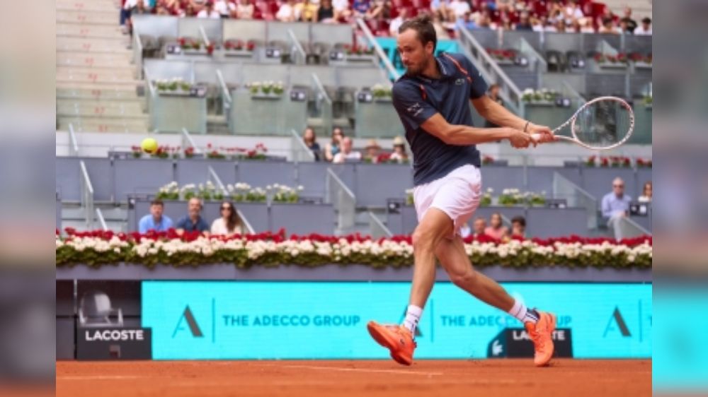 Madrid Open: Medvedev starts his campaign with win against Vavassori