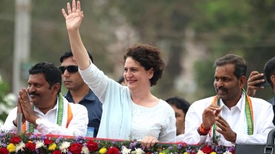 Priyanka Gandhi appeals to K’taka voters to ‘stand with Congress’