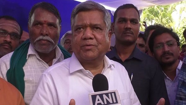 Former Karnataka CM Jagadish Shettar joins Congress