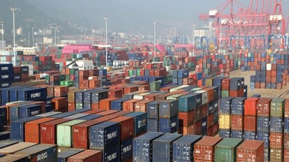 Comm min asks export promotion councils to work on targets for 2023-24