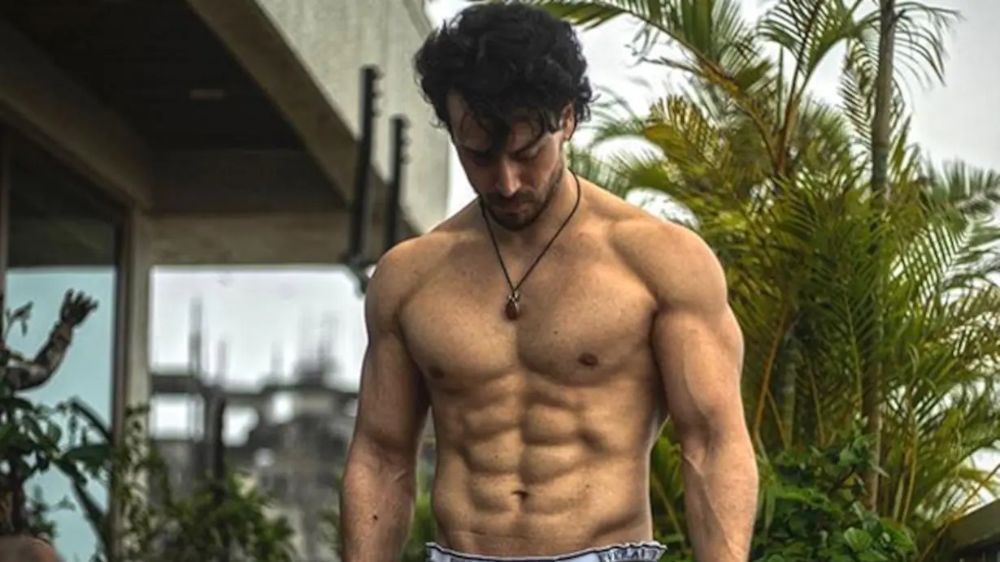 Tiger Shroff reveals why he hates competing with himself