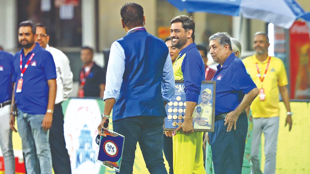 Dhoni felicitated on his 200th IPL match as CSK captain Dhoni felicitated on his 200th IPL match as CSK captain