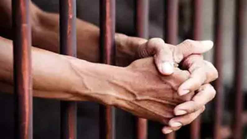 Trio gets 12-year imprisonment for smuggling 221 kg ganja