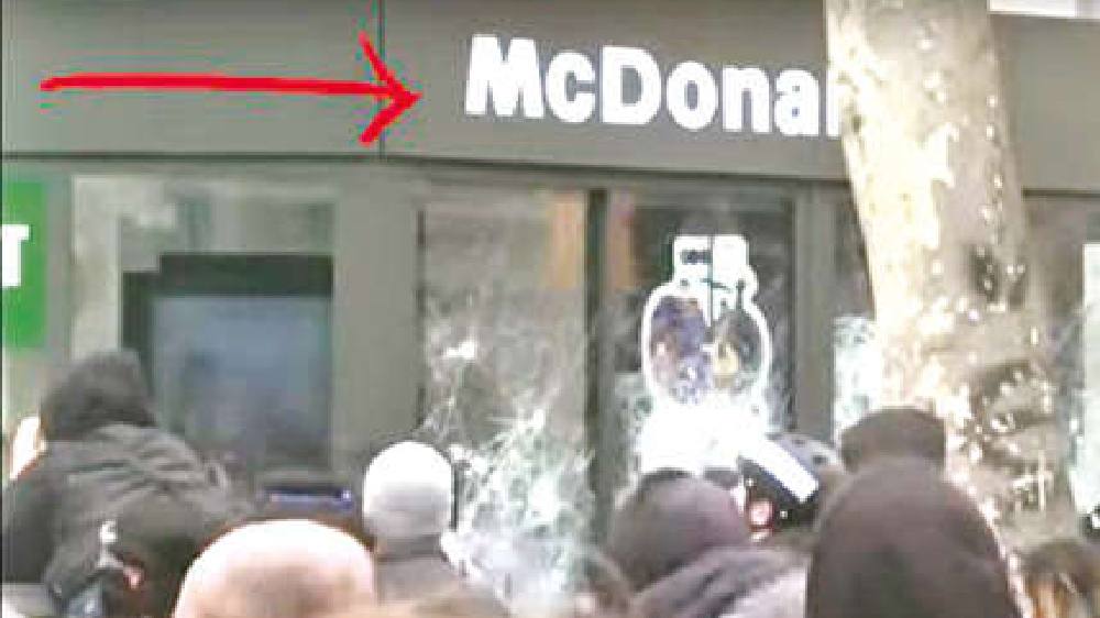 DeTect: Paris pension-protests shared with false communal angle DeTect: Paris pension-protests shared with false communal angle