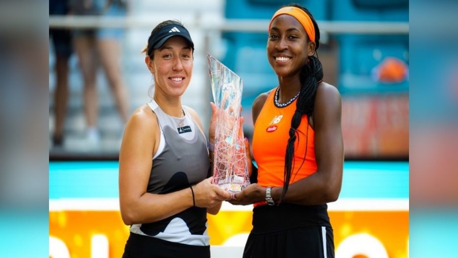 Coco Gauff-Jessica Pegula win womens doubles Miami Open title