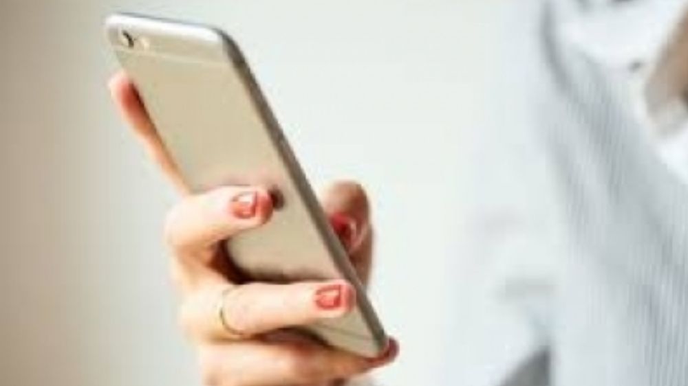 China’s smartphone sales fall 5% in Q1 2023: Report