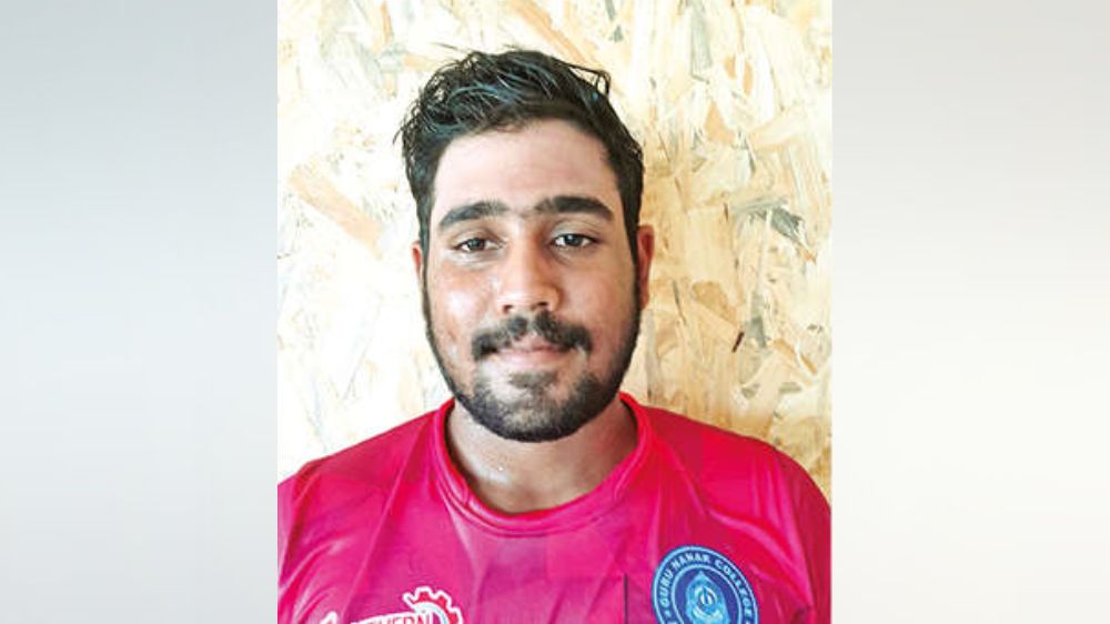 Opener Harshavardhan guides RKM Vivekananda to huge win