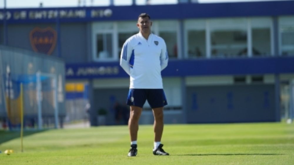 Jorge Almiron takes charge of Boca Juniors