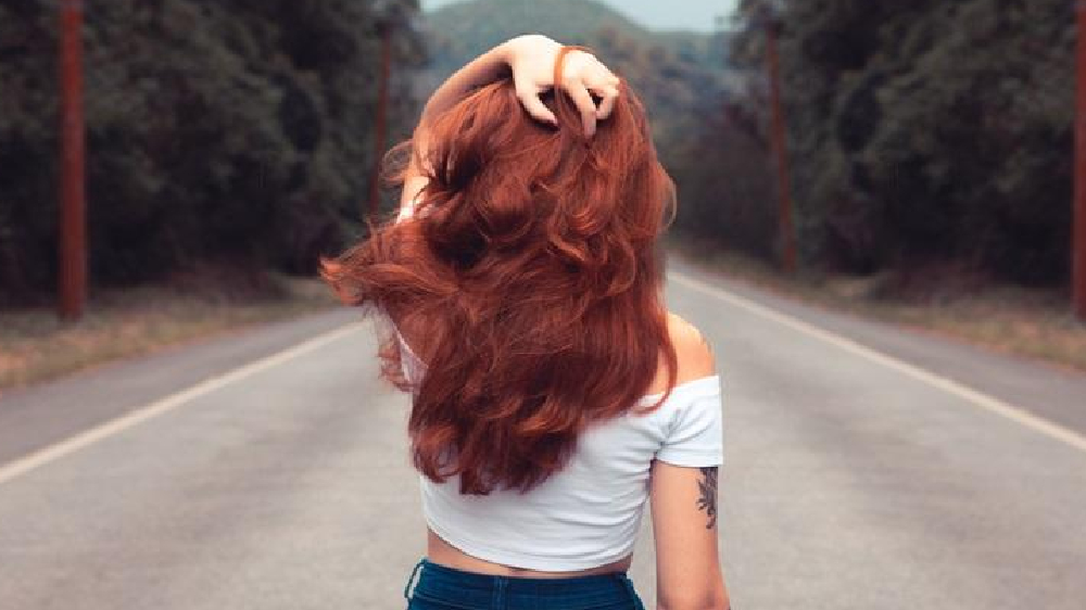 Check out the 6 flattering hairstyles for your next beach vacation