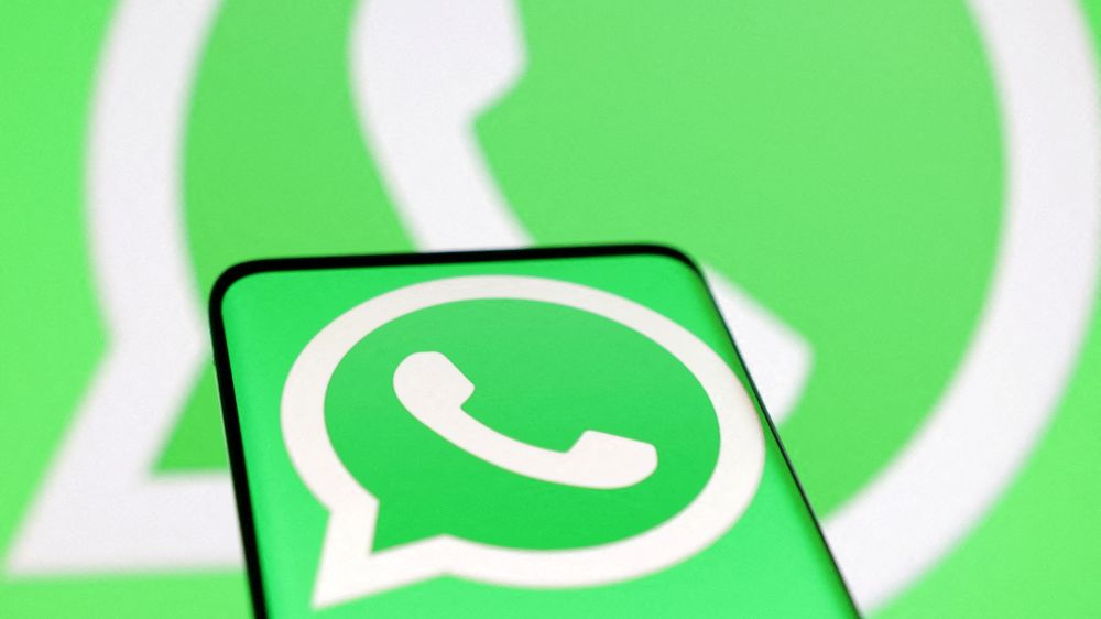 WhatsApp rolling out ‘reply with message’ feature within call notifications WhatsApp rolling out ‘reply with message’ feature within call notifications