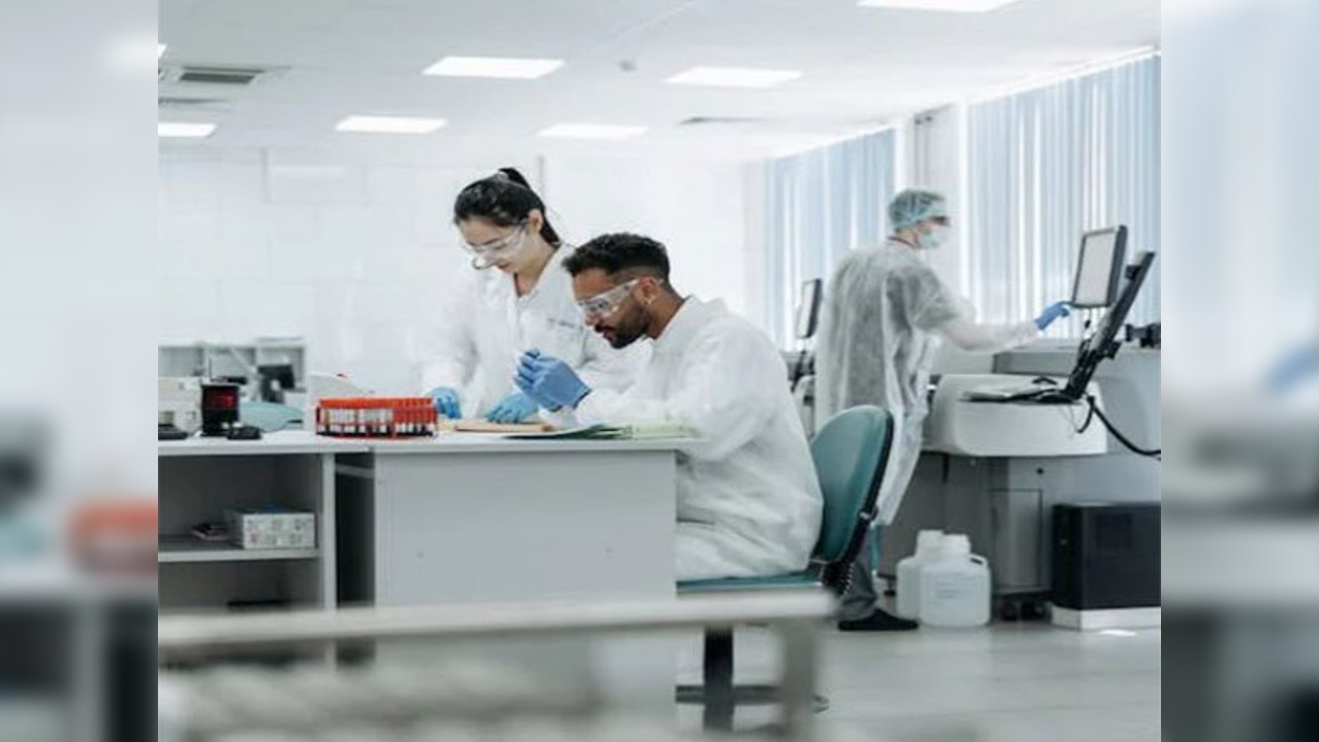 Researchers reveal how anti-depressant reduces stress, depression