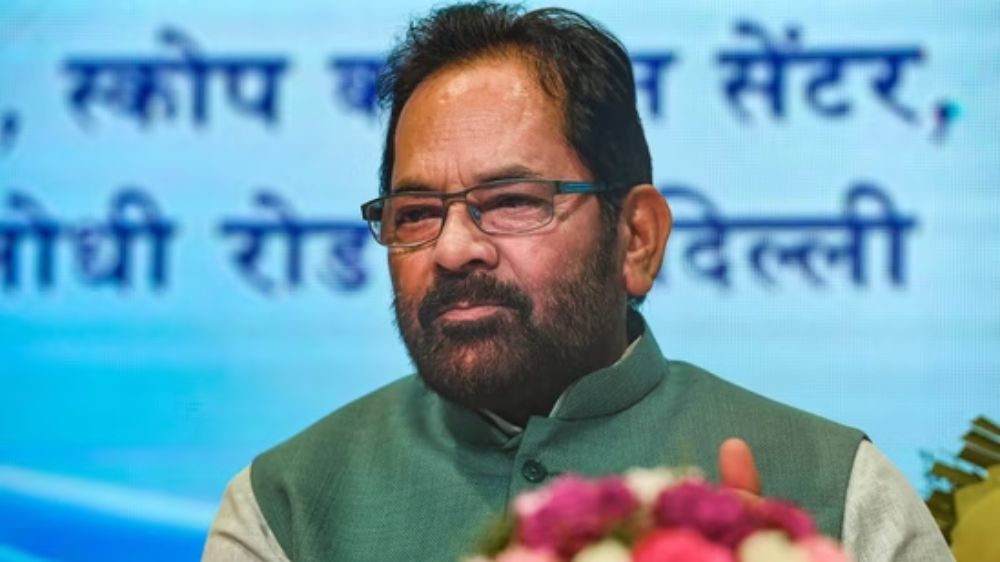 Circus struggling for survival in India, needs to be promoted: Naqvi