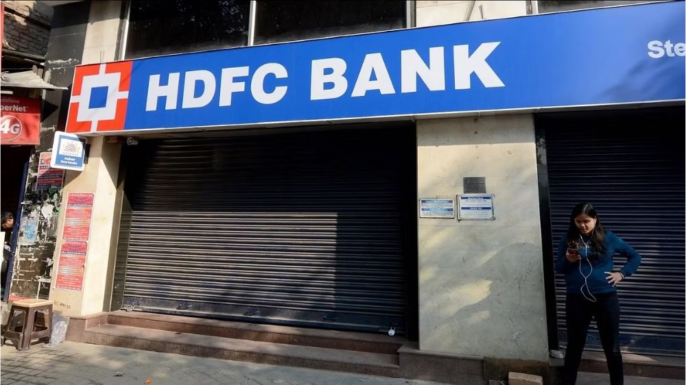 Sensex, Nifty fall over 1 pc on selling in HDFC twins