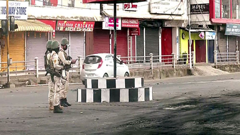 Flight carrying Maha students from Manipur to reach Mumbai today evening