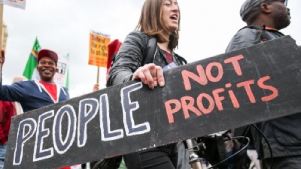 UK hit by fresh round of strikes by health workers