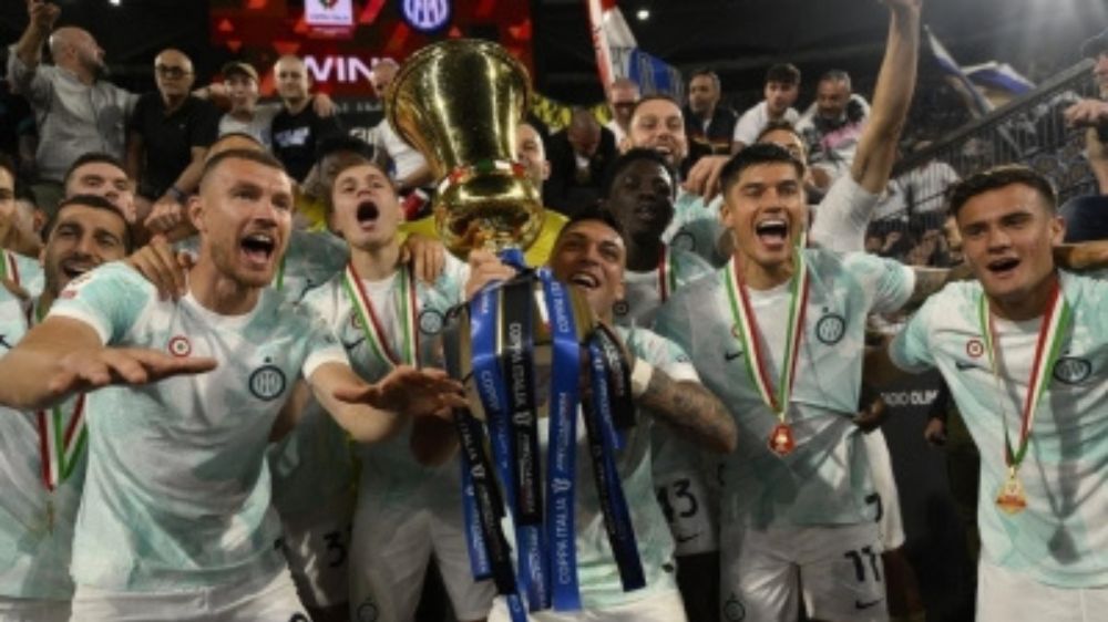 Lautaro Martinezs brace helps Inter defend Coppa Italia title