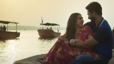 Zara Hatke Zara Bachke makers release first song by Arijit Singh