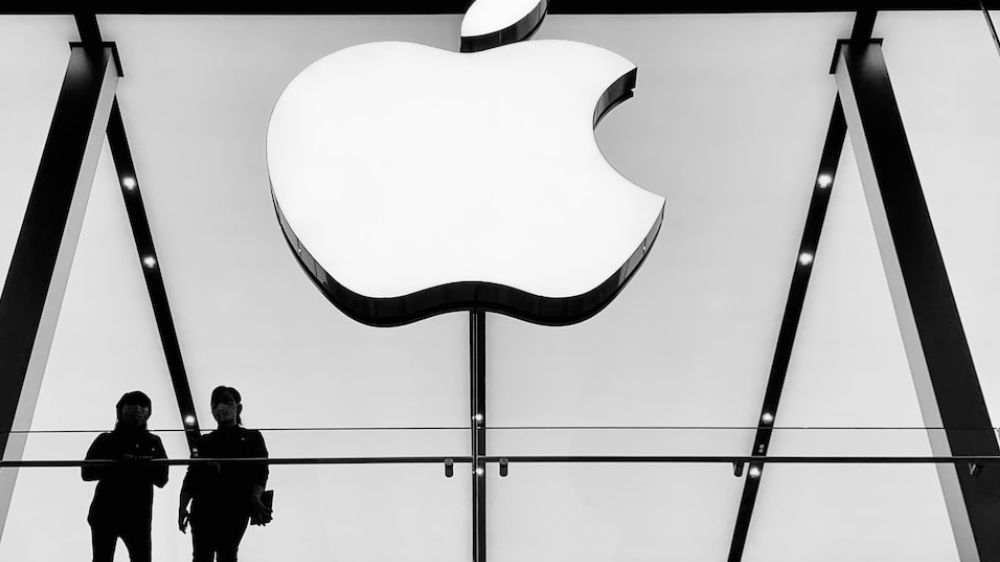 Apple releases first rapid security fixes for iOS, iPadOS, macOS