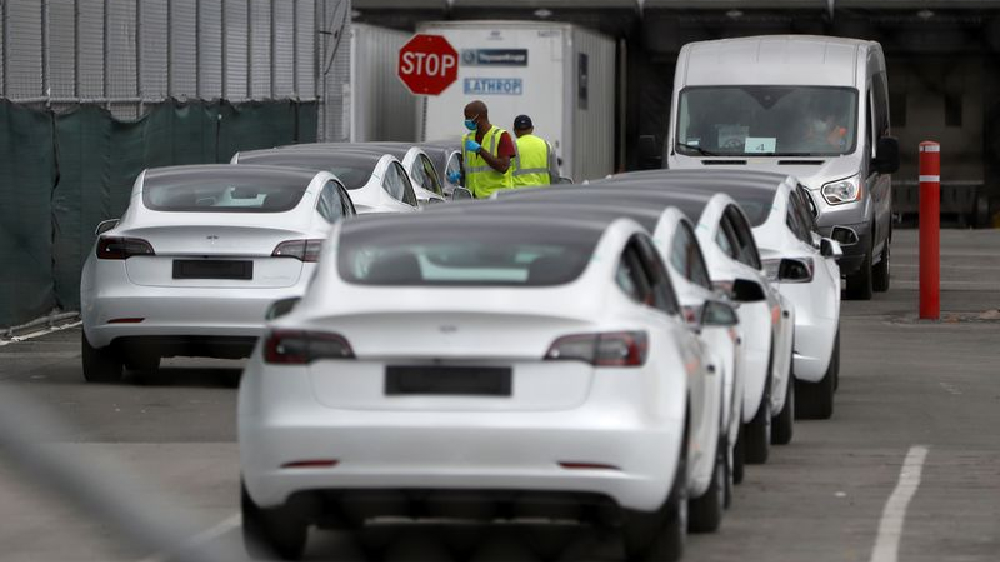 Tesla offering discounts of over $1,300 on some U.S. Model 3 cars