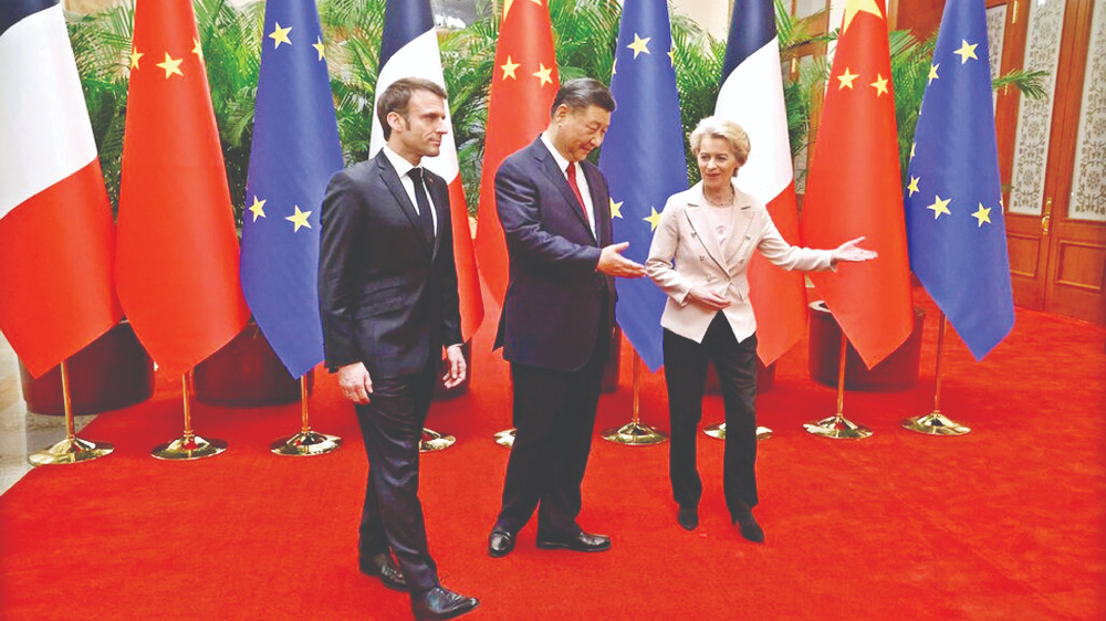 Change of tactic: Decoupling from China turns into de-risking Change of tactic: Decoupling from China turns into de-risking