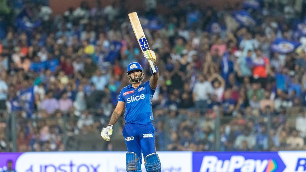 Suryakumar Yadavs maiden IPL ton powers MI to 218/5 against GT