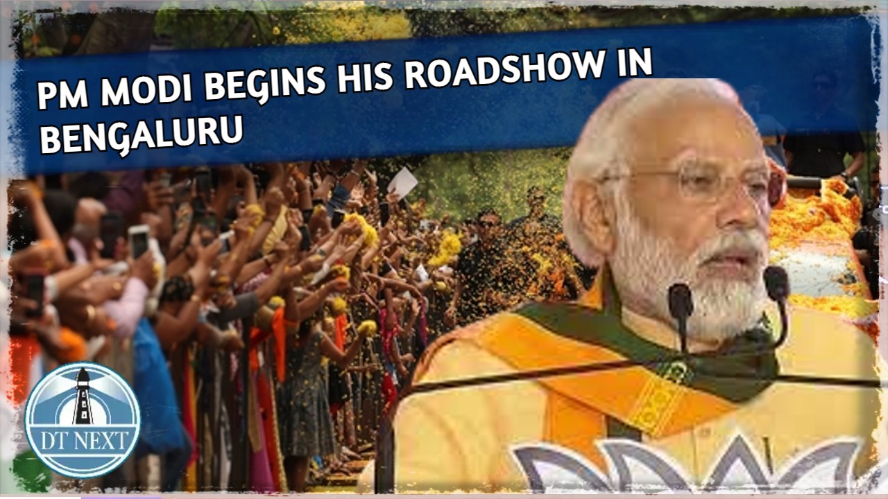 PM Narendra Modi Begins His Roadshow In Bengaluru PM Narendra Modi Begins His Roadshow In Bengaluru