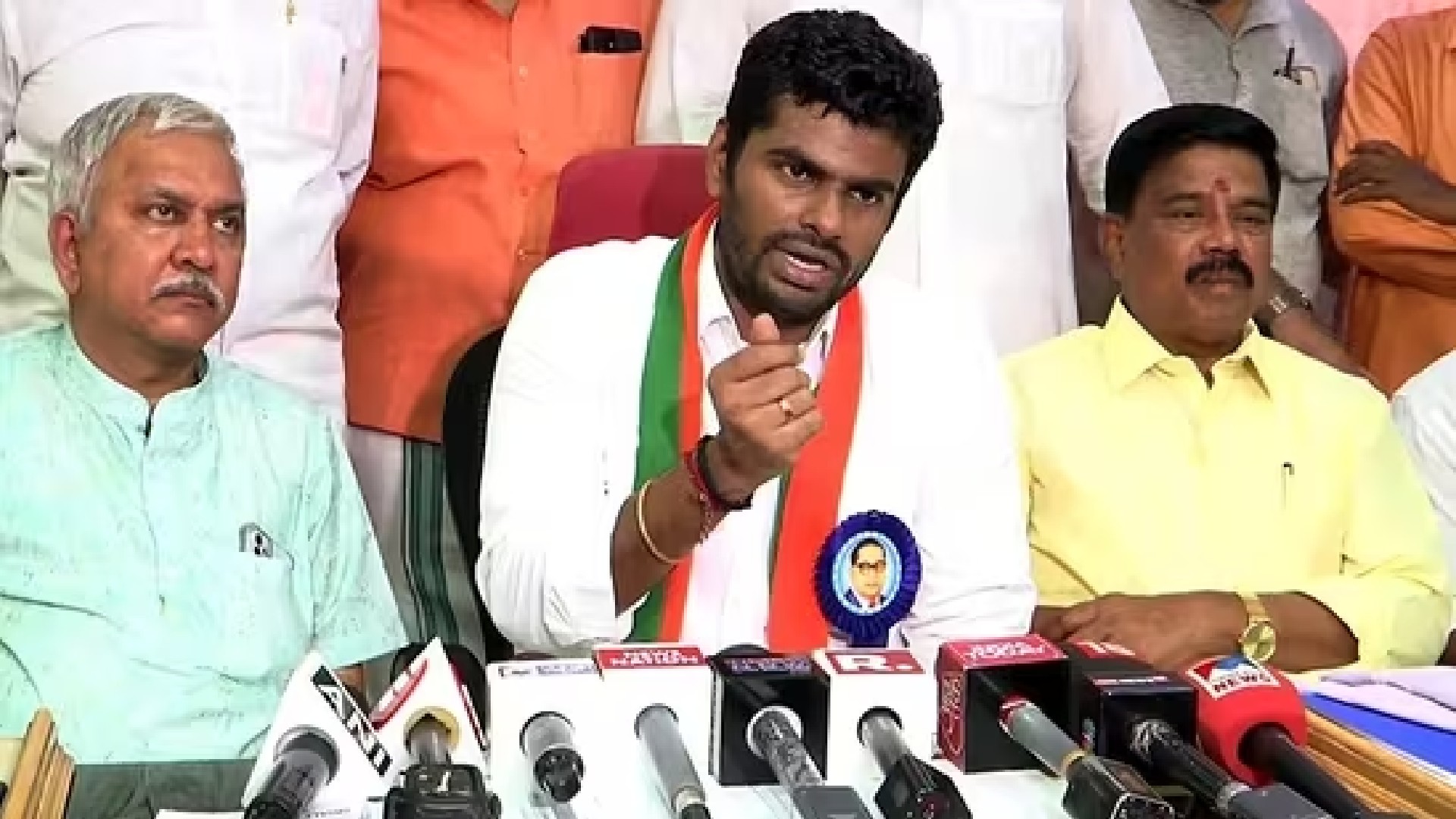 Annamalai-led BJP leaders meet Guv Ravi seeking intervention in hooch tragedy