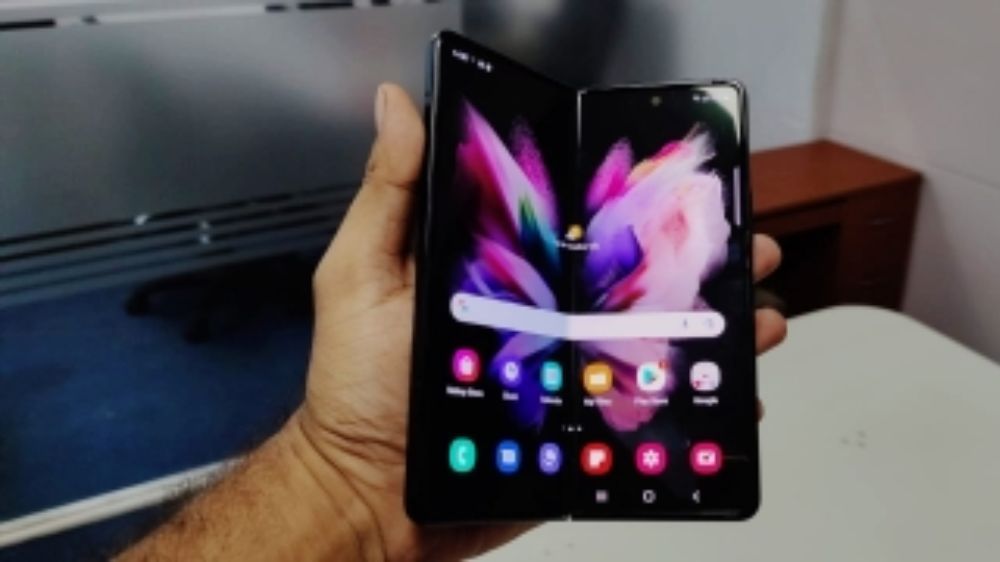 Samsung may reveal Galaxy Z Fold 5, Flip 5 in July Samsung may reveal Galaxy Z Fold 5, Flip 5 in July