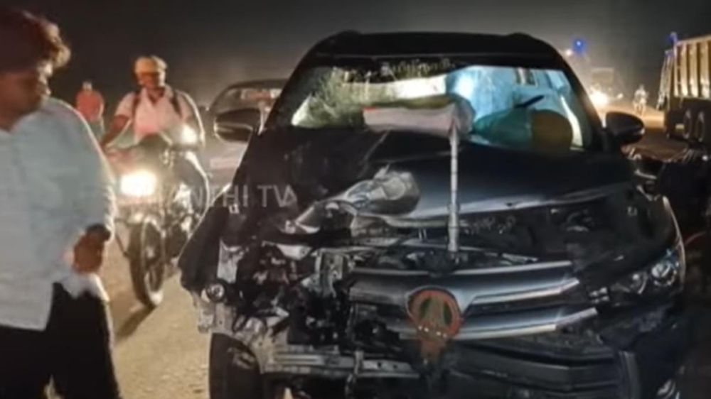 Min Meyyanathans car hits bike in Mahabalipuram; man dies