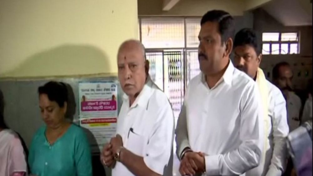 Ktaka Polls: Yediyurappa visits temple before casting vote in Shivamogga