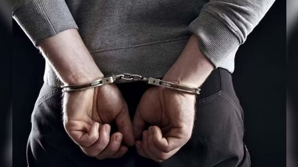 FSO held for taking bribe in Coimbatore FSO held for taking bribe in Coimbatore