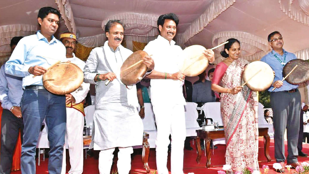 Upgrading govt school buildings on a par with private: Minister Upgrading govt school buildings on a par with private: Minister